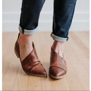 Free People Royale Flat